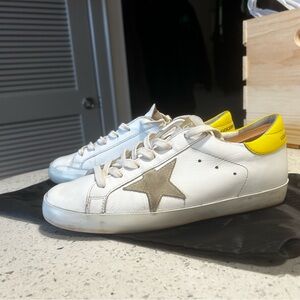 Woman’s Golden Goose Super-Star Sneakers 40